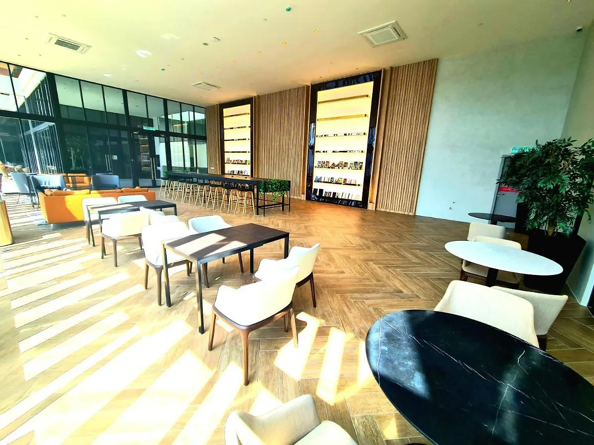 Beacon Executive Premium Suite George Town 0*,