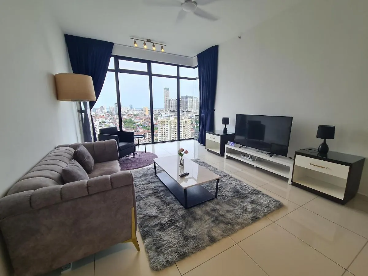 Apartment Beacon Executive Premium Suite George Town
